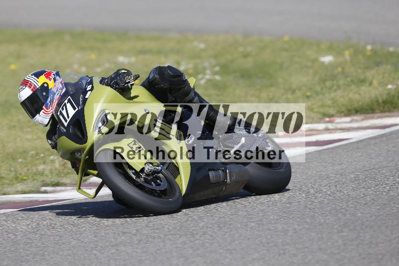 /10 20.04.2026  Pluess Moto Sport ADR/Freies Fahren/171